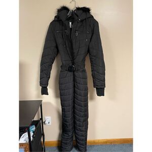 Unbranded Women’s Small Black Luxury Faux Fur hooded Snowuit One Piece Belted